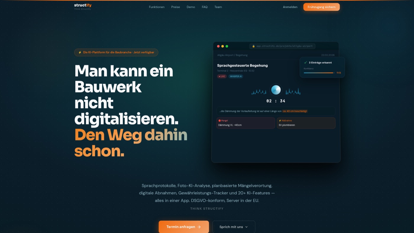 Startseite von structify.solutions — dunkles Editorial-Design mit Live-Mockup